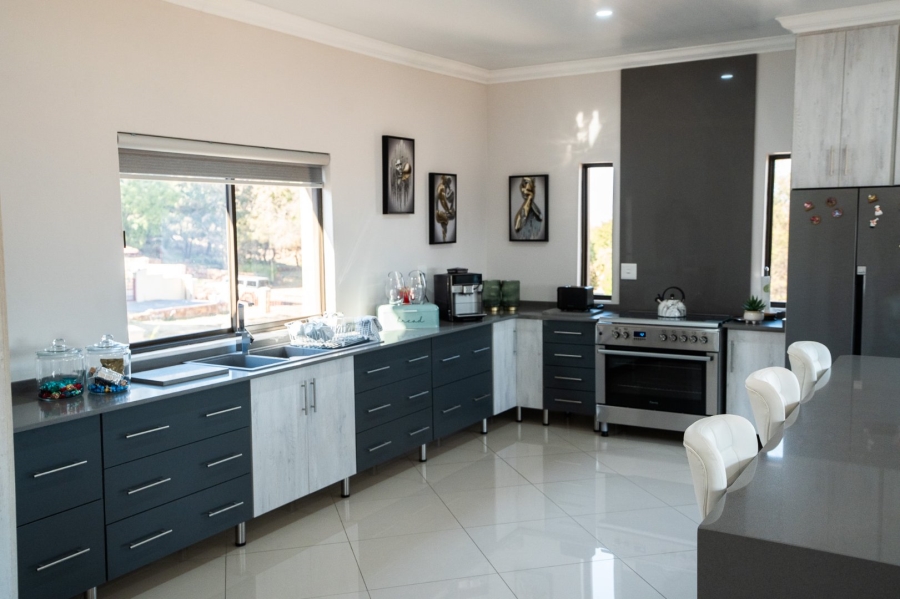 3 Bedroom Property for Sale in Wilkoppies North West